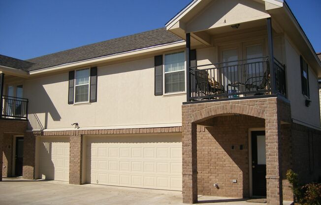 2 beds, 2 baths, $1,450