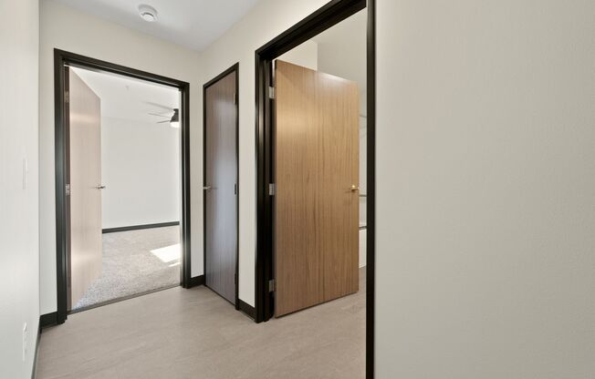 2 beds, 1 bath, 825 sqft, $1,295, Unit #612