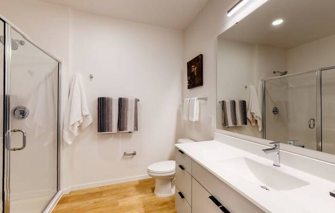 Bathroom With Bathtub at The Mason, Minnesota