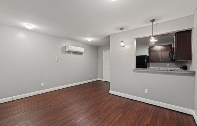 2 beds, 1 bath, 680 sqft, $999, Unit 4719-117