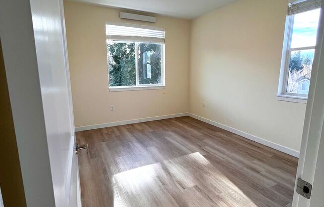 2 beds, 1 bath, $1,875, Unit A205