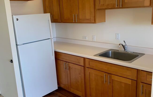 Studio, 1 bath, $1,850, Unit Marco Polo