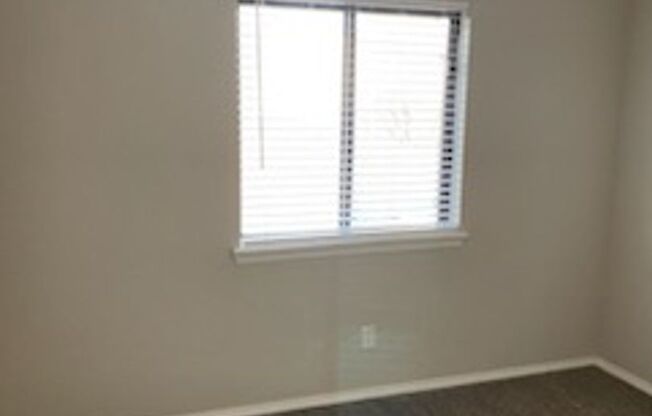 1 bed, 1 bath, 630 sqft, $749, Unit 2723-205
