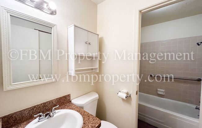 2 beds, 1.5 baths, $1,100, Unit 111