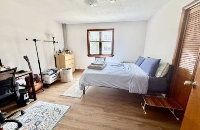 3 beds, 2 baths, $3,000, Unit 1