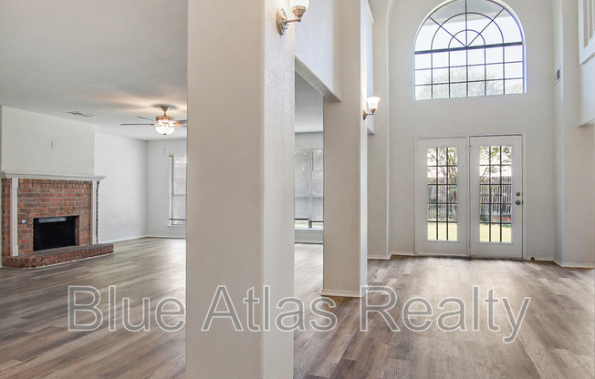 5717 PARKWOOD TRL