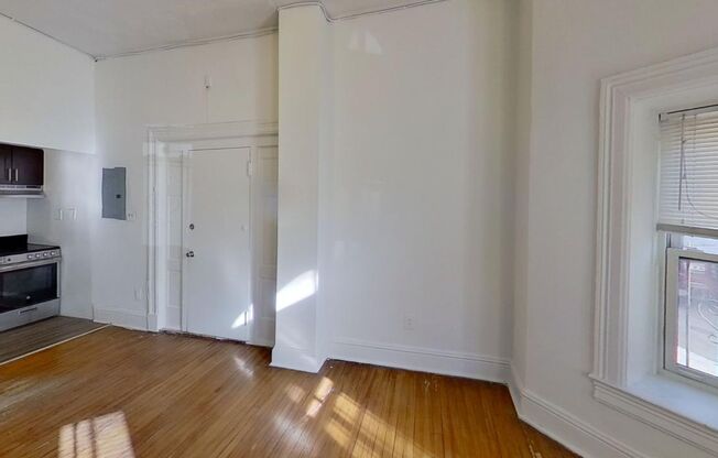 1 bed, 1 bath, 450 sqft, $1,199, Unit 1301-03