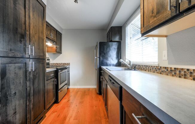 1 bed, 1 bath, 840 sqft, $1,875, Unit 46