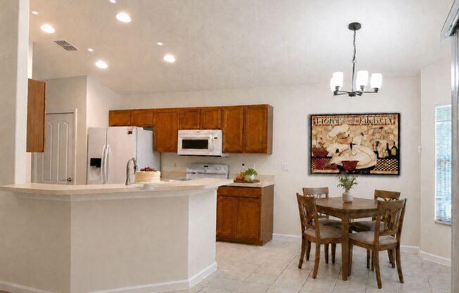 3 bedroom, 2 bath, 2 car garage, Single Family home in the Clermont gated community of Mission Park!