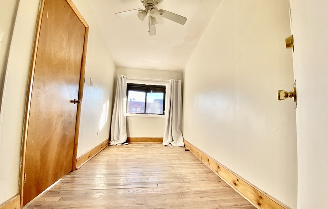 459 PUTNAM AVE