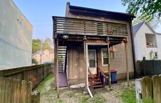 344 DIAMOND AVE SE
