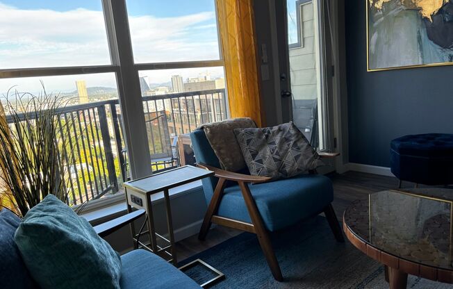 1 bed, 1 bath, $1,995