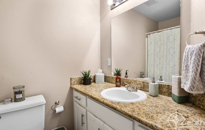 2 beds, 2 baths, $2,195, Unit # Z 276