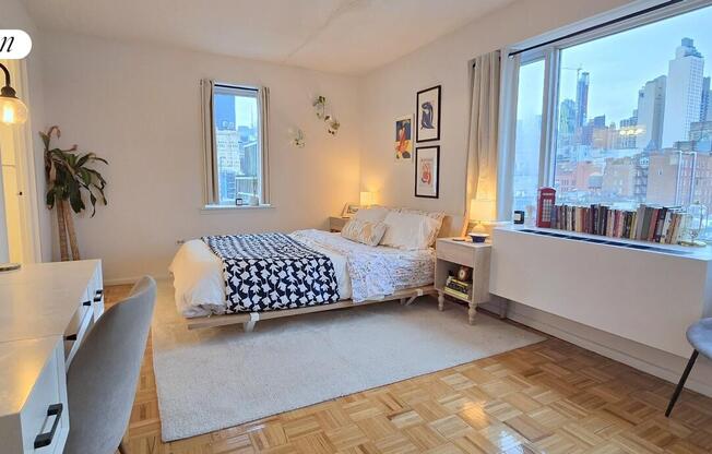 2 beds, 2 baths, $8,500, Unit 12D