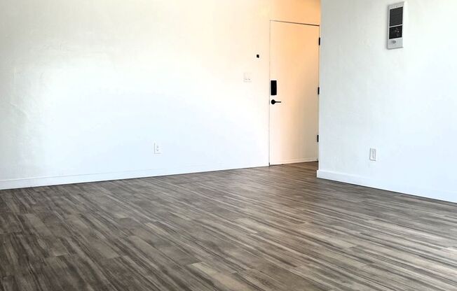 Star North Apartments