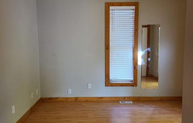 1 bed, 1 bath, $950