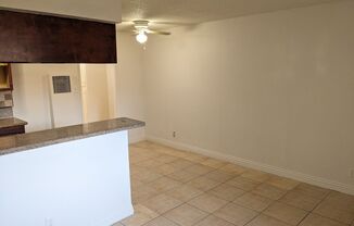 1 bed, 1 bath, 740 sqft, $1,600, Unit 5