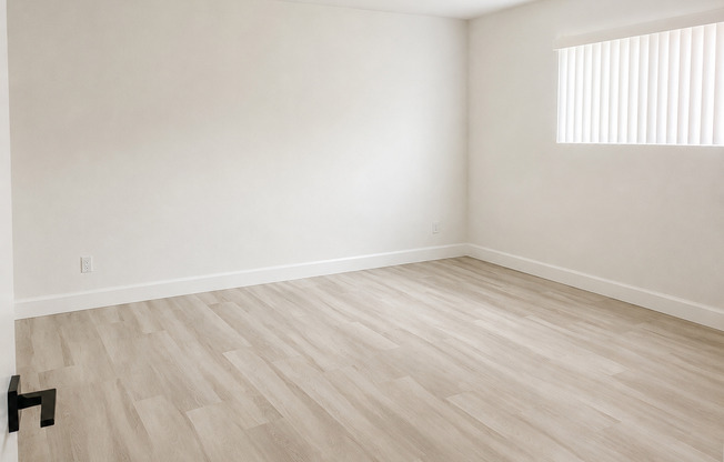 1 bed, 1 bath, 700 sqft, $2,195, Unit 2336-56