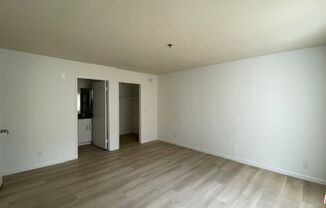 420 S HARVARD BLVD