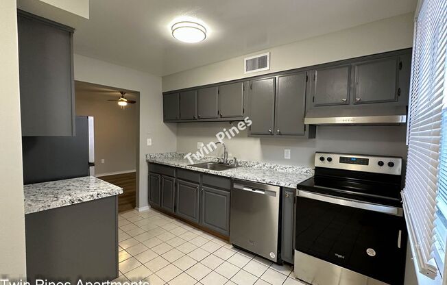 2 beds, 2 baths, 1,100 sqft, $1,295, Unit C6