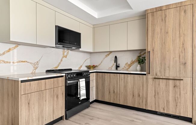 2 beds, 2 baths, $4,050, Unit APT. 621