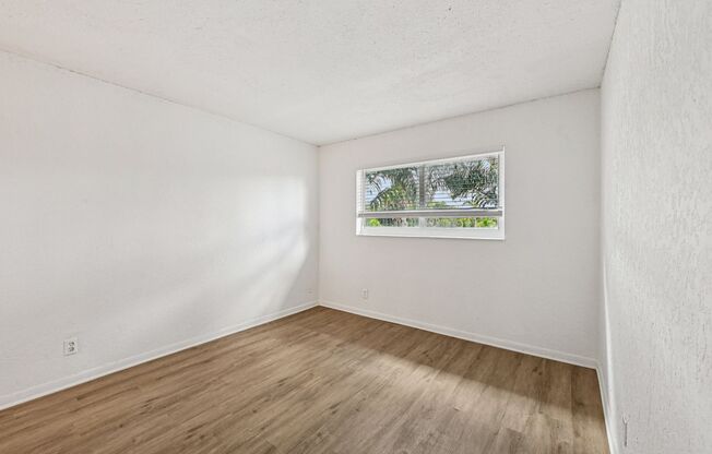 1 bed, 1 bath, 648 sqft, $1,550