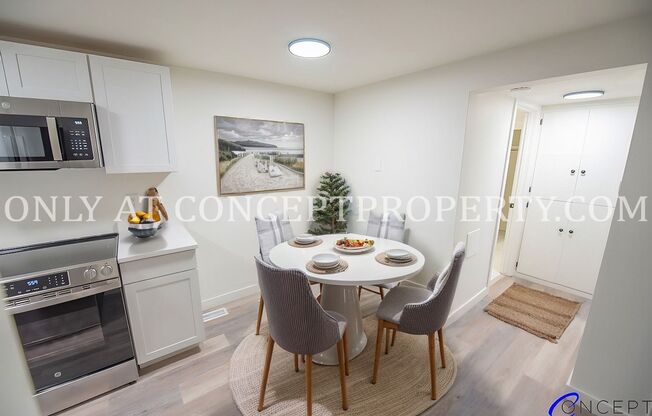 1 bed, 1 bath, 450 sqft, $1,248, Unit 12B