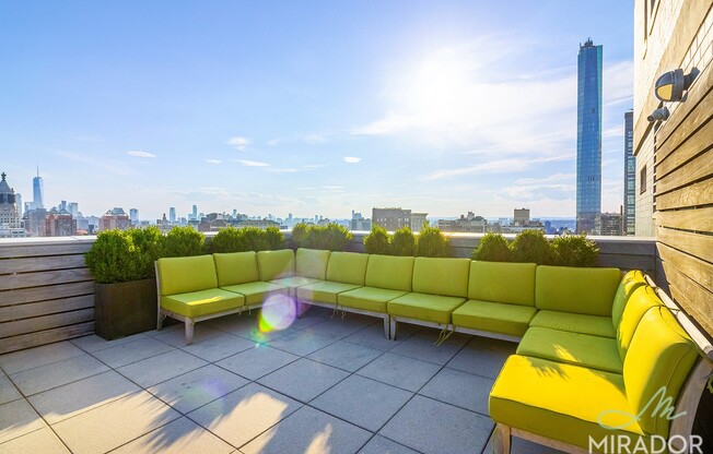 2 beds, 1 bath, $7,500, Unit 27A