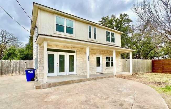 606 WICKLOW DR