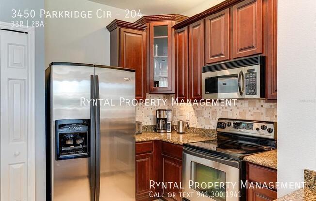 3450 PARKRIDGE CIR