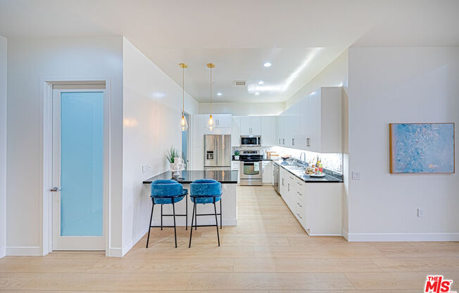 3223 W 6th St Unit 1005