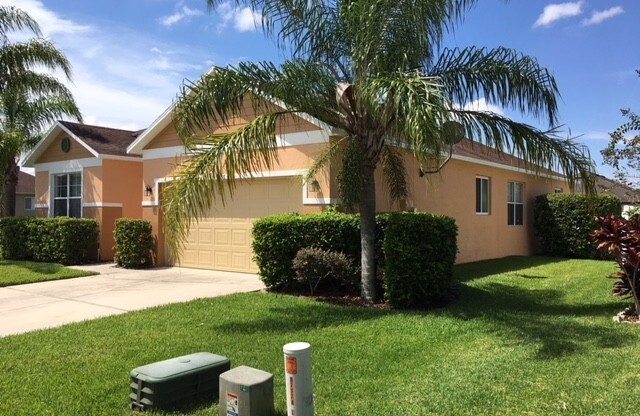 Beautiful 3BD / 2BA Home in Gated Community & Community Pool