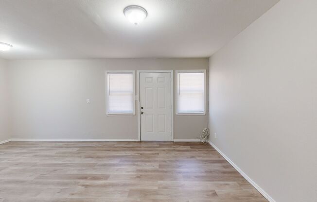 1 bed, 1 bath, 575 sqft, $1,395, Unit 10