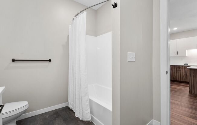 1 bed, 1 bath, 750 sqft, $1,535, Unit 533