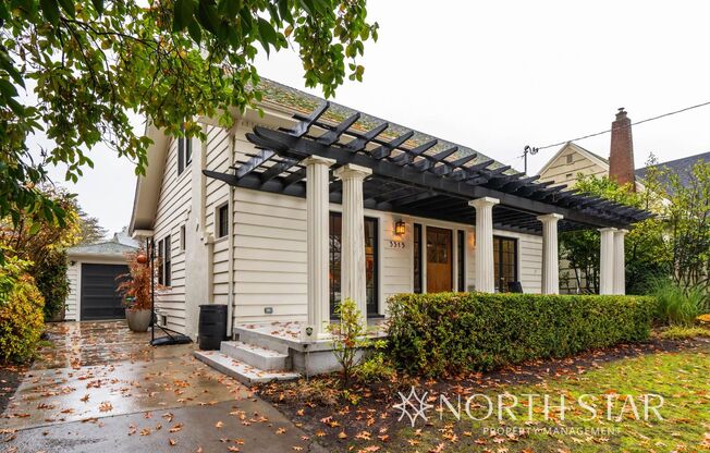Classic Portland Home Heart of Irvington