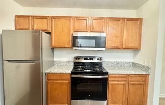 3 beds, 2 baths, 1,248 sqft, $1,695, Unit 315-203