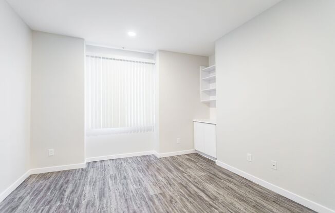 2 beds, 2 baths, 1,150 sqft, $3,098, Unit 120
