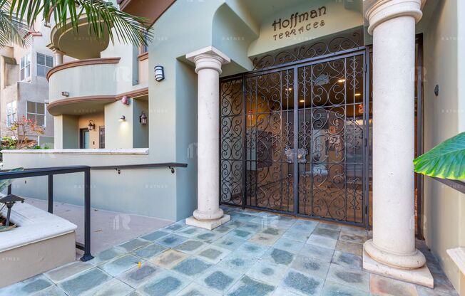 (Ellie:A) Hoffman Terraces