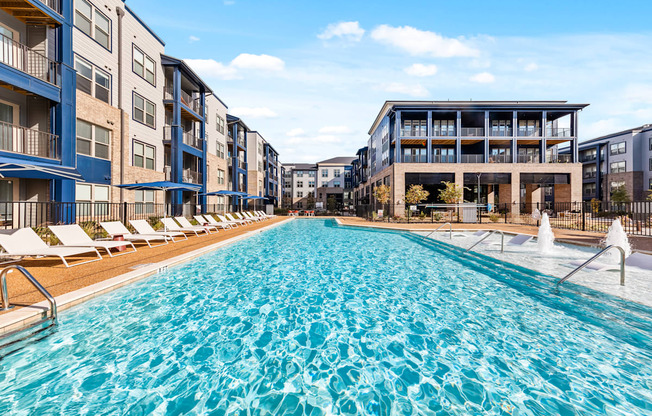 EXCLUSIVE LEISURE AT YOUR DOORSTEP