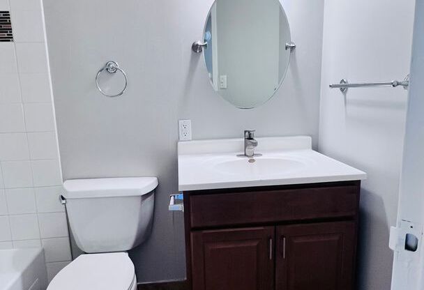 2 beds, 1 bath, 710 sqft, $1,450, Unit # 703