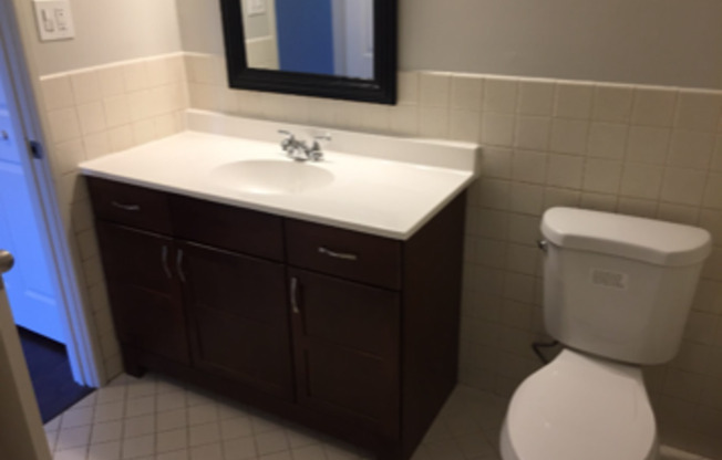 515 E AVE 300
