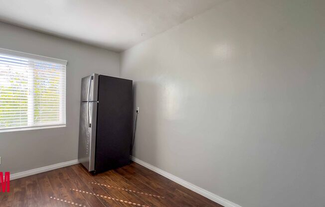 2 beds, 1 bath, $2,099, Unit 4114.5