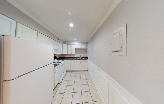 1 bed, 1 bath, 750 sqft, $900, Unit 2153-4 (ONE MONTH FREE)