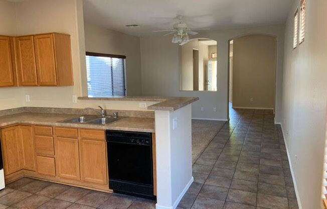 3 beds, 2 baths, $1,825