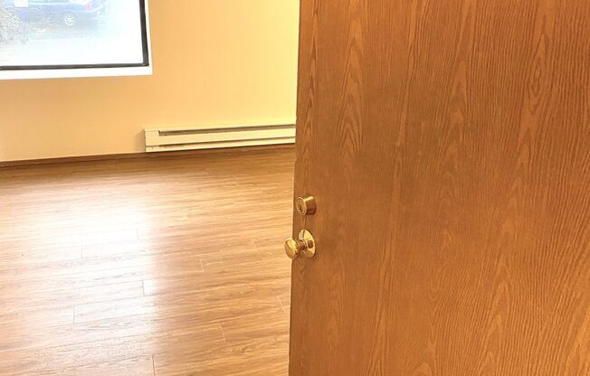 2 beds, 1 bath, 788 sqft, $2,095, Unit 208