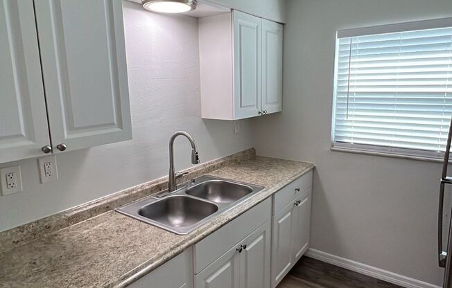 2 beds, 1.5 baths, 800 sqft, $1,700, Unit 133