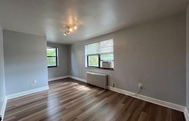 2 beds, 1 bath, 800 sqft, $1,790, Unit 6236 Fifth Ave. #101A