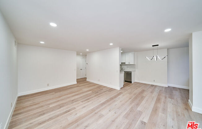 1 bed, 2 baths, 971 sqft, $3,599, Unit 508