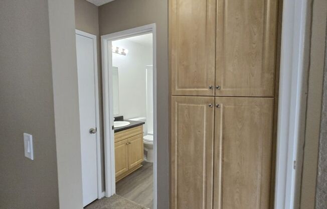 1 bed, 1 bath, 640 sqft, $1,995, Unit 656 - 151