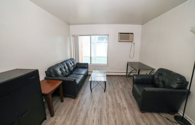 1 bed, 1 bath, 469 sqft, $1,750, Unit 09